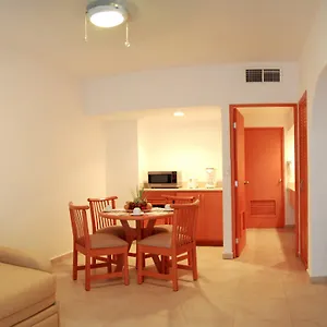 4* Hotel Laguna Golf &