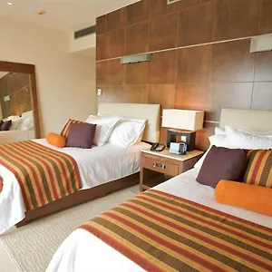3* Hotel Krystal Urban & Club